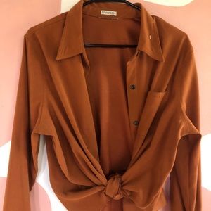 Burnt orange button up 🦊